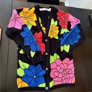 Vintage Floral Patterned Cardigan Sweater - RARE BEAUTY